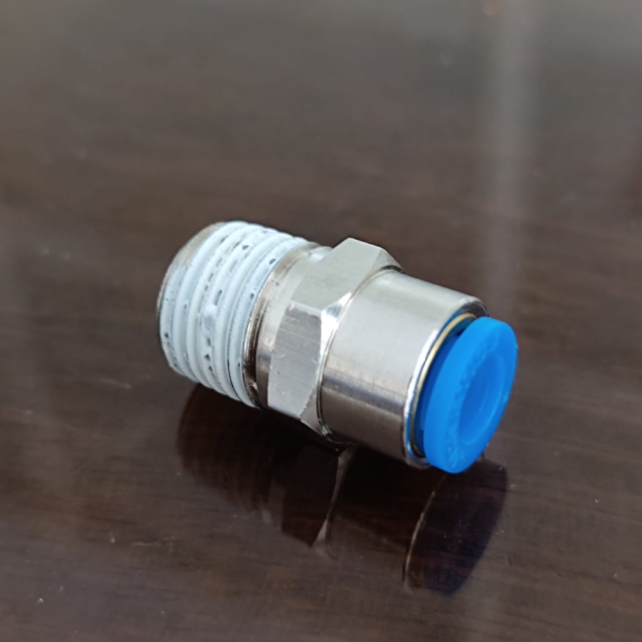 MC11MC782PUSH FIT MALE CONNECTORWP2110651JANATICS Flax